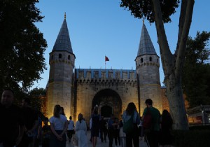 2024 y�l�nda m�ze ve �ren yerlerine 61,6 milyon ziyaret 