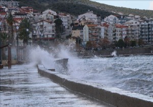 Ege Denizi i�in  f�rt�na  uyar�s� 
